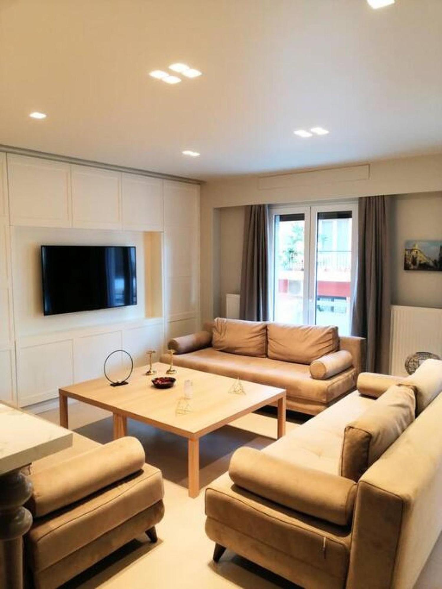 Luxurious Apartment In Acropolis Atenas Exterior foto
